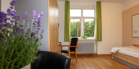 Zimmer in der MEDICLIN Reha-Klinik am Sendesaal